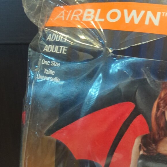 Adult Inflatable Devil Wings Costume  - Red and Black - One Size NWT - Picture 3 of 6